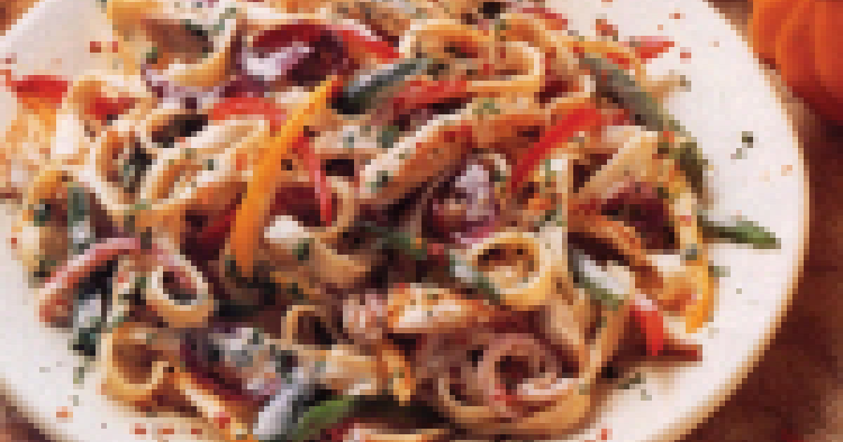 FETTUCCINI WITH CHICKEN AND MIXED PEPPERS